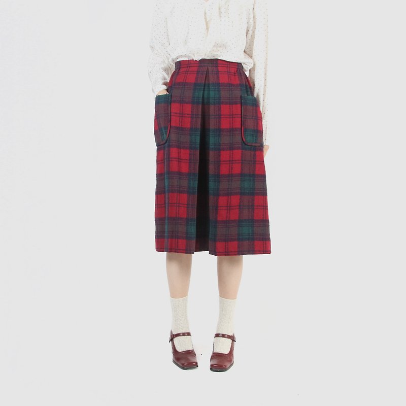 [Egg plant ancient] party atmosphere plaid wool vintage A-line skirt - กระโปรง - ขนแกะ สีแดง