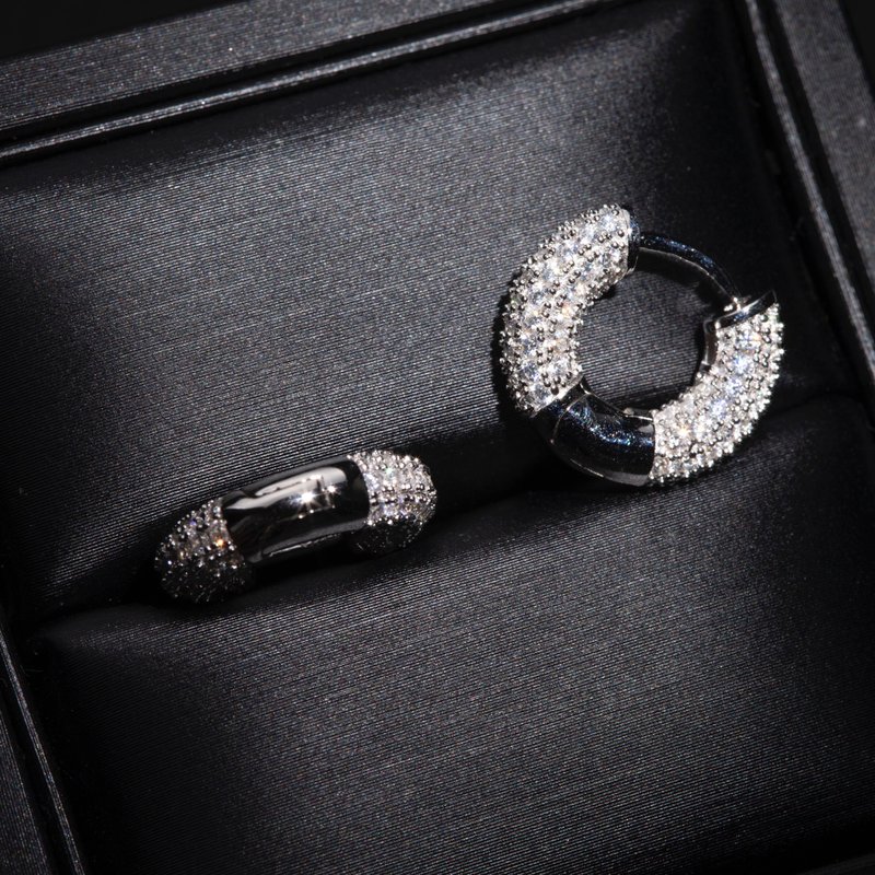 Wbj滿圈鑲嵌耳環-窄版(金/銀) - 耳環/耳夾/耳骨夾 - 其他金屬 銀色