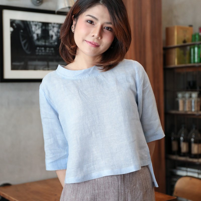 Natural Linen Top Three-Quarter Sleeves Minimal Top Summer Top - Ice Blue - 女上衣/長袖上衣 - 亞麻 藍色