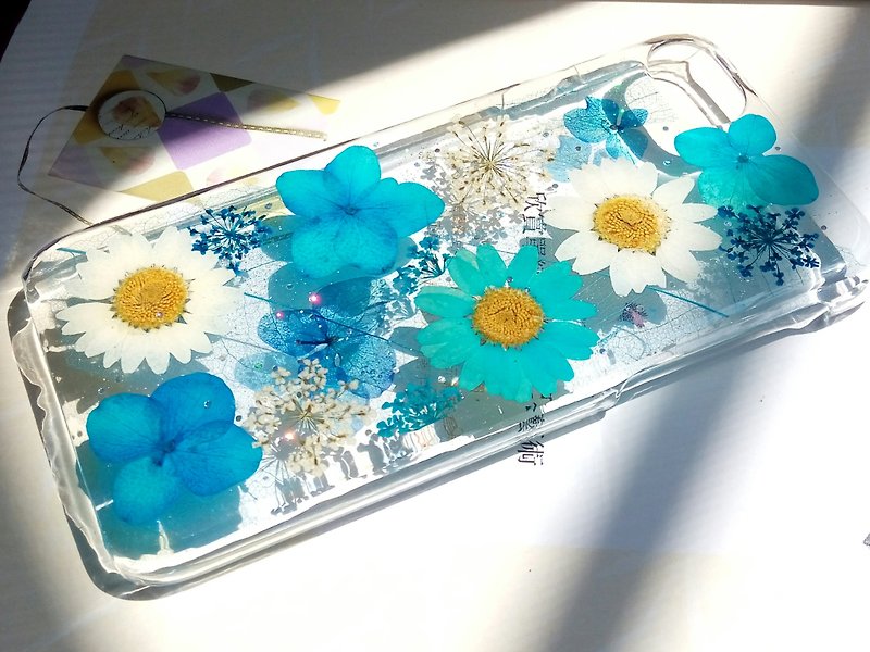 Pressed flowers phone case, iPhone 7 , iPhone 8 , Love blue - Phone Cases - Plastic Blue