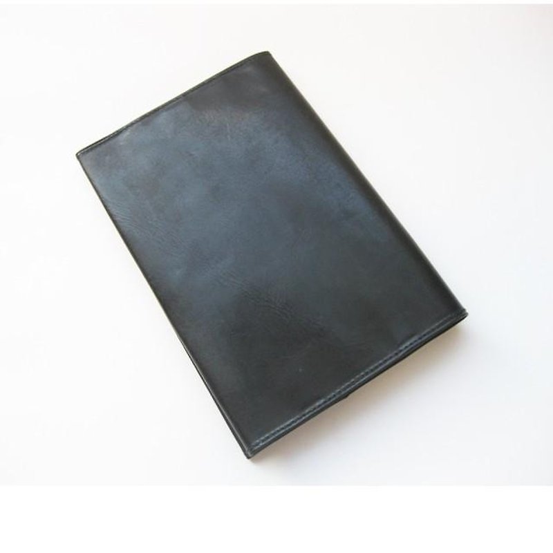 Skinny book cover<BLACK> Paperback book size - Notebooks & Journals - Genuine Leather 