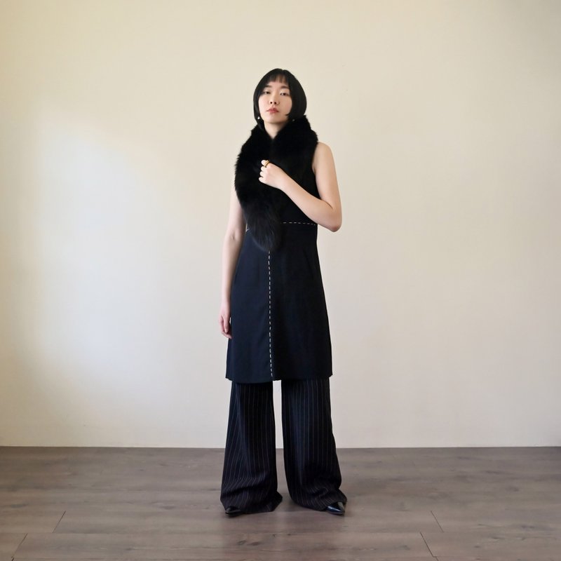 【NaSuBi Vintage】Upcycling縫線細節無袖古著洋裝 - 洋裝/連身裙 - 其他人造纖維 黑色