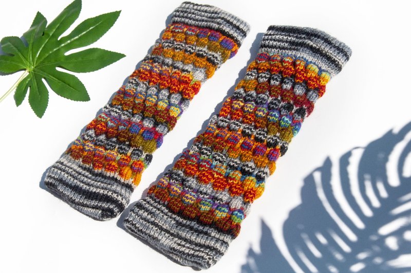 手織純羊毛針織襪套/編織羊毛襪套/內刷毛襪套/保暖襪套-彩虹條紋 - 襪子 - 羊毛 多色
