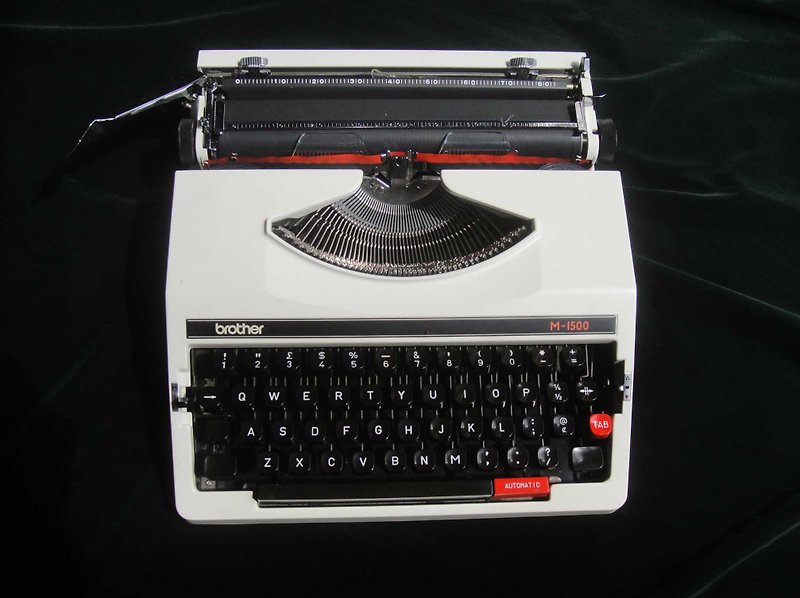 [OLD-TIME] Early second-hand Japanese-made Brother typewriter W-888 - ของวางตกแต่ง - วัสดุอื่นๆ สีน้ำเงิน