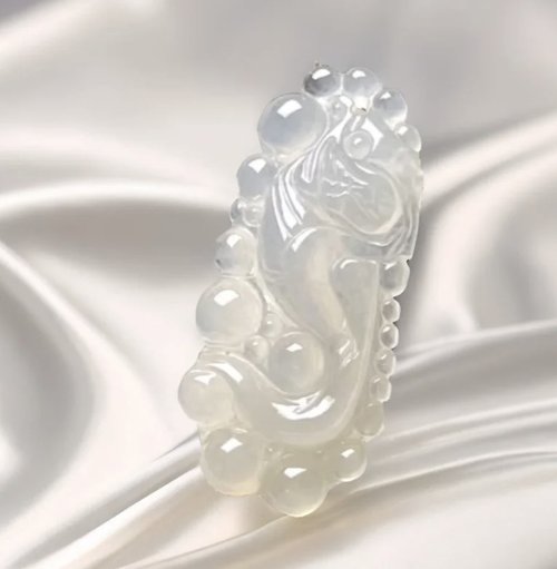 瓔珞珠寶盒 E.L.Jewelry Box 冰種翡翠懷古龍牌項鍊 | 天然緬甸玉翡翠A貨 | 送禮