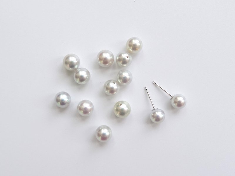 日本 14K 白金頂級銀灰藍 AKOYA 真多麻海水珍珠貼耳耳環 - 耳環/耳夾 - 珍珠 銀色