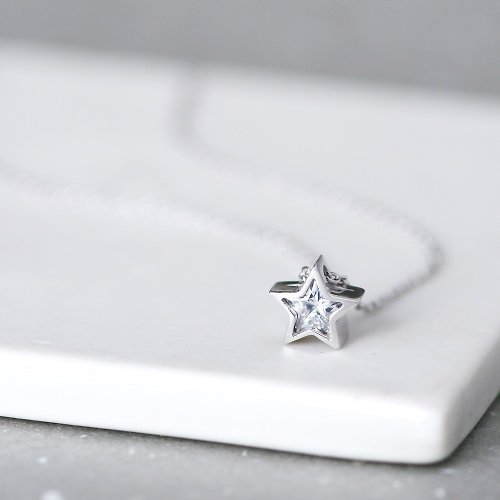 cloud-jewelry White Star ネックレス 925 Sterling Silver