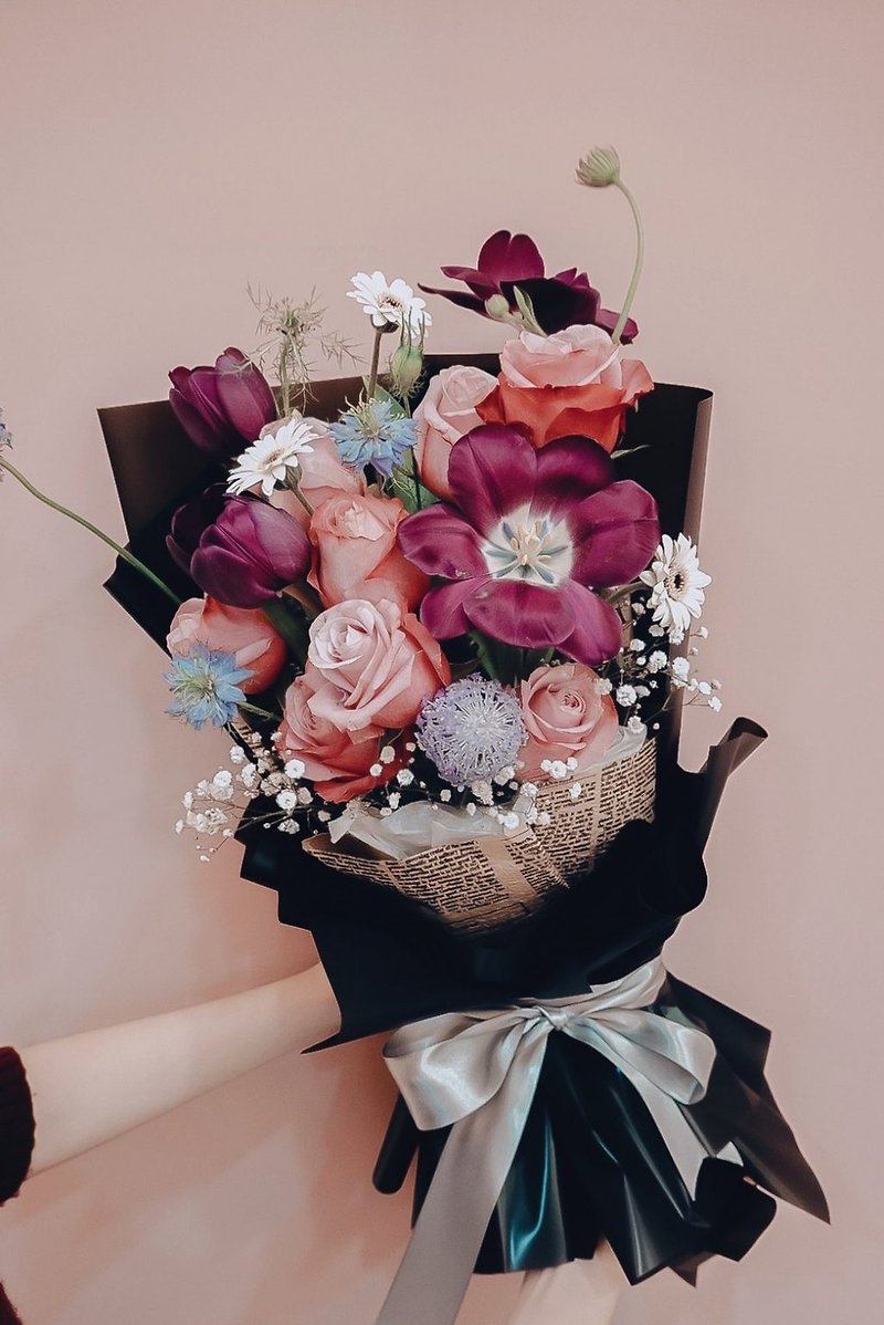 【Flowers】Heartwarming flowers bouquet (including transportation)