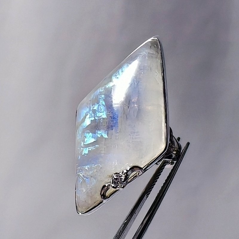 Blue Moonstone, Wisdom, Career, Ring, Inner Diameter 17mm, Unique Piece, Gift, Collection - General Rings - Gemstone Blue