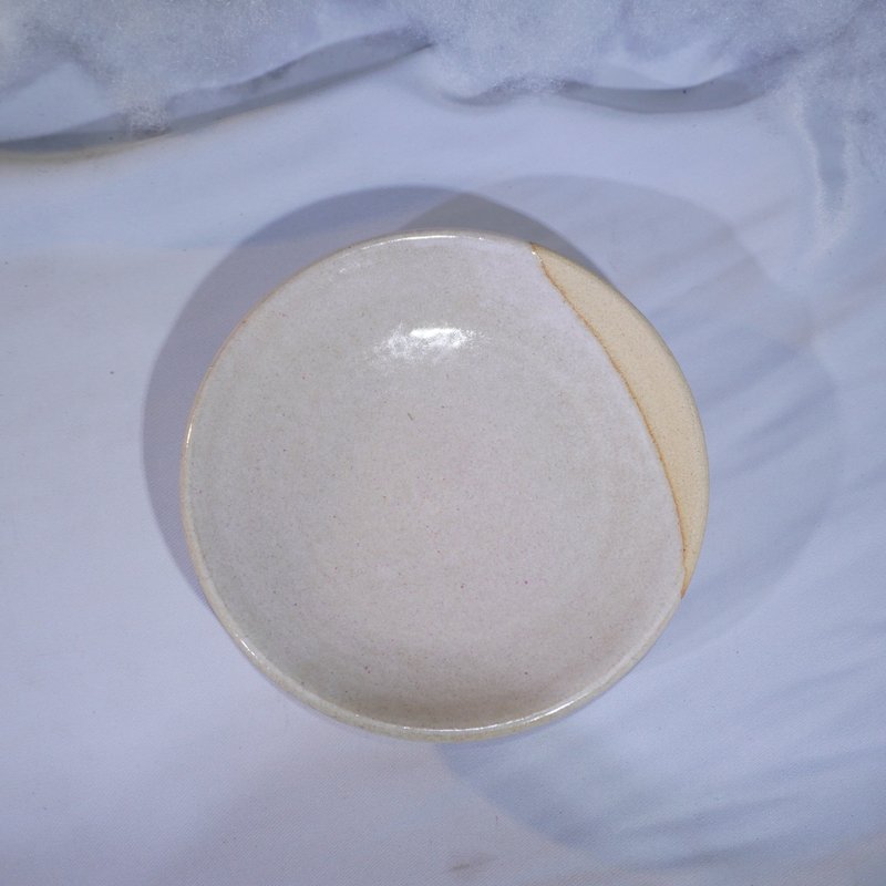 Snow Sakura Meiyue pottery plate approx. Ø12.3 cm - จานเล็ก - ดินเผา สีน้ำเงิน