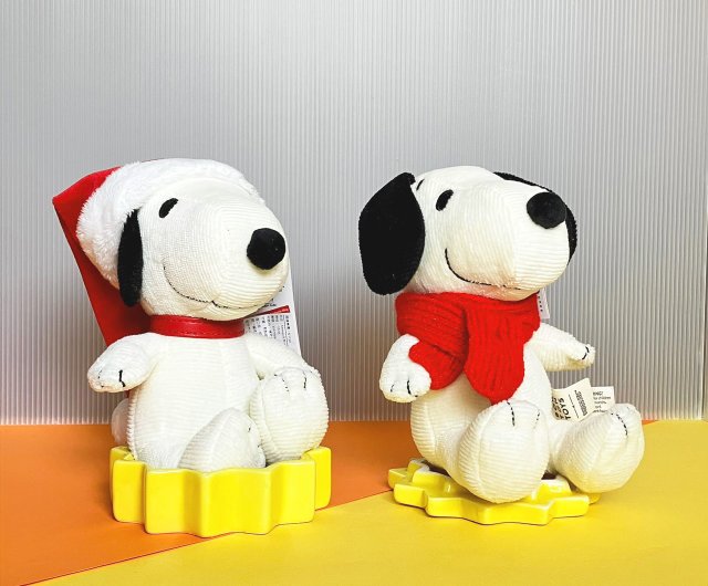 BON TON TOYS スヌーピー ぬいぐるみ スカーフ 犬 17cm - ショップ bontontoys-peanuts-tw 人形・フィギュア  - Pinkoi