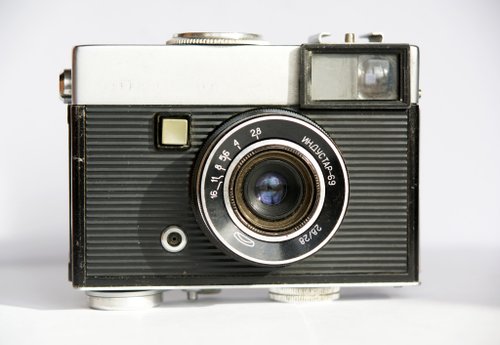 ★Чайка2M チャイカ２Ｍ ロシア製カメラ 35mm Industar-69 Industar-69 レンズ 2.8/28 BelOMO を搭載した Chaika 2M USSR