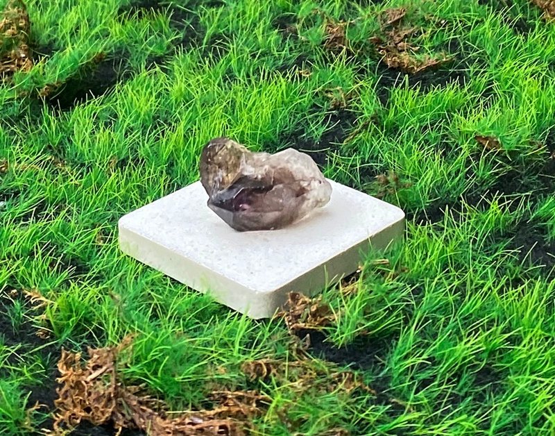 エネルギー装飾​​ - 自然エネルギー スーパーセブン クリスタル原石 癒し、富の募集、知恵、癒しの富とキャリア - 置物 - クリスタル 多色