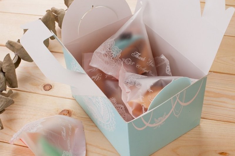 C.Angel [joy] try to eat bag handmade joy try to eat package started selling Hello! - Handmade Cookies - Fresh Ingredients 