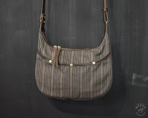 HEYOU Art&Craft Department Easy Hobo Bag 隨身包 - 復古直紋棕