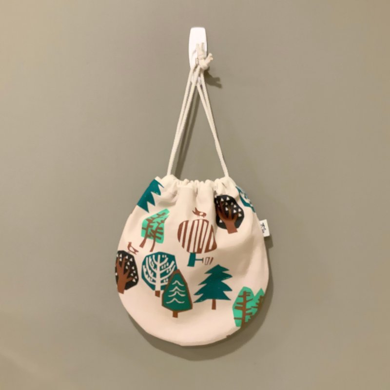 Bird forest with Christmas trees—Japanese pure cotton drawstring treasure bag/storage bag/cosmetic bag - Drawstring Bags - Cotton & Hemp 