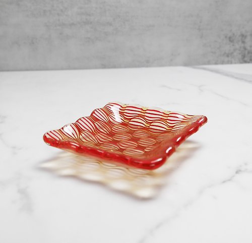 YMH's傢_琉璃的故事 餐桌上的生活工藝 –琉璃小碟(紅)