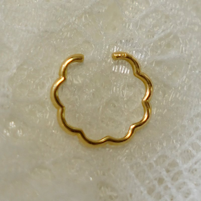 K18 Earcuff - 耳環/耳夾/耳骨夾 - 其他金屬 金色