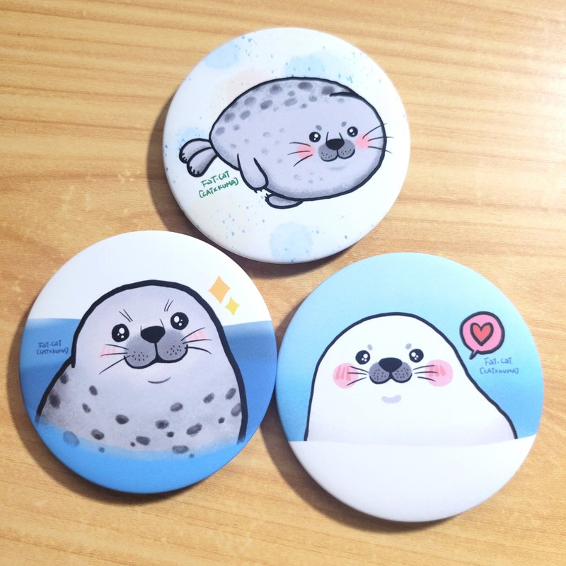 Badge pin---3 types of plush seals - เข็มกลัด/พิน - พลาสติก หลากหลายสี