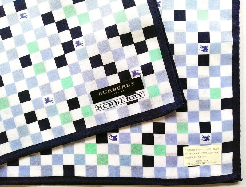 Burberry Vintage Handkerchief Pixel Check with Equestrian Knight 19 x 18 inches - 絲巾 - 棉．麻 藍色