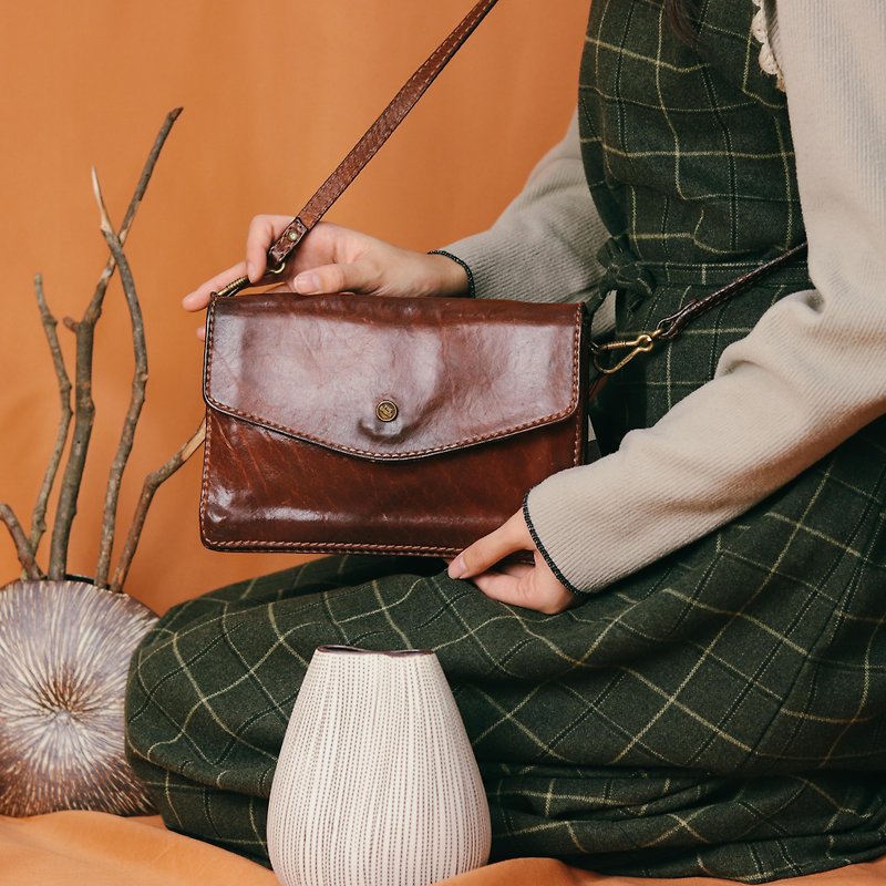 THE BRIDGE antique bag B06 brown side backpack, leather brass [Tsubasa.Y ancient house] - กระเป๋าแมสเซนเจอร์ - หนังแท้ สีนำ้ตาล