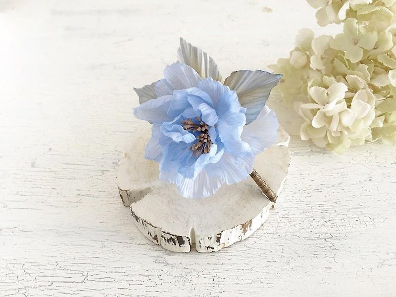 Blue flower brooch (blue) - Brooches - Silk Blue