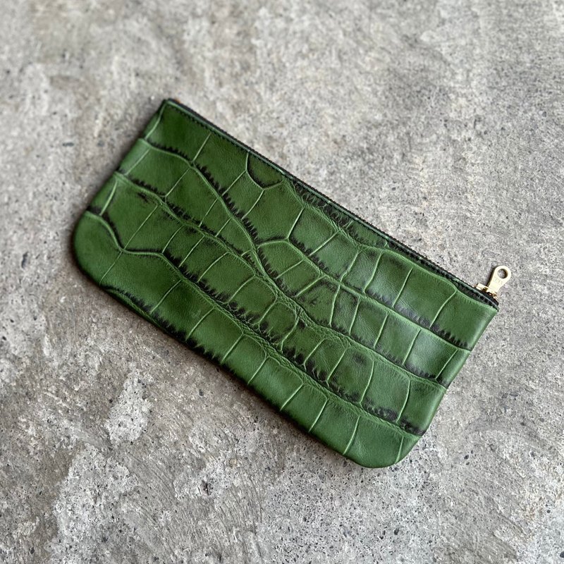 Large-capacity banknote bag green crocodile【LBT Pro】 - Toiletry Bags & Pouches - Genuine Leather Green