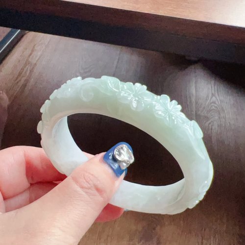 瓔珞珠寶盒 E.L.Jewelry Box 冰種雕花翡翠手鐲 | 18圍 | 天然緬甸玉翡翠A貨 | 送禮
