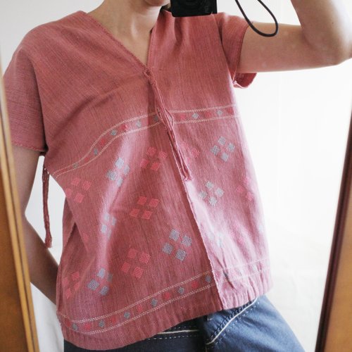 玉枝古著 Karen shirt 泰北山嶽民族克倫族手織布手工刺繡天然染織上衣
