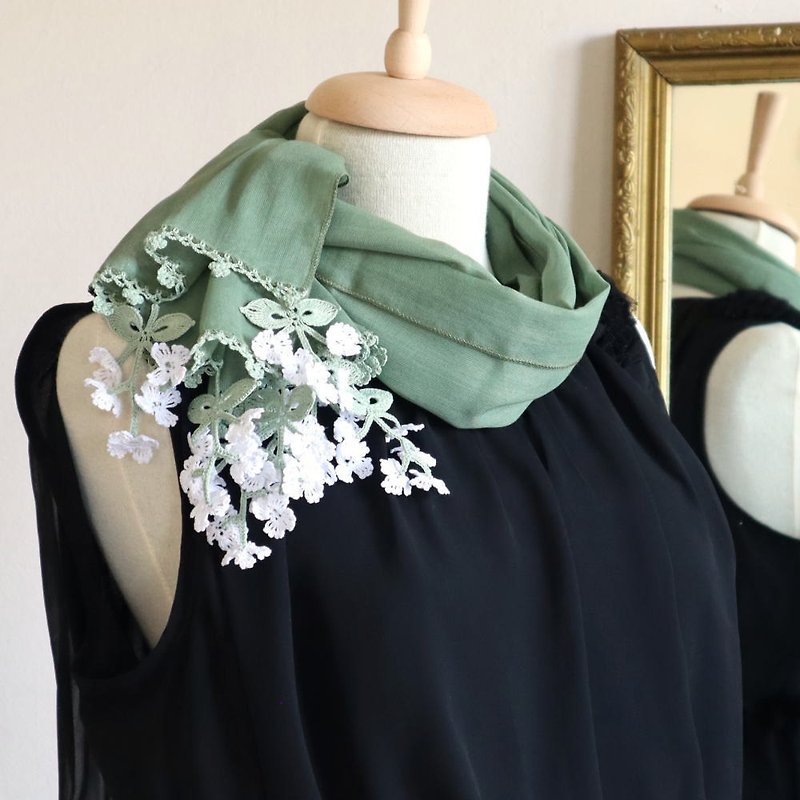 OYA crochet Flower shawl- Flower of Wind- Ivy Green