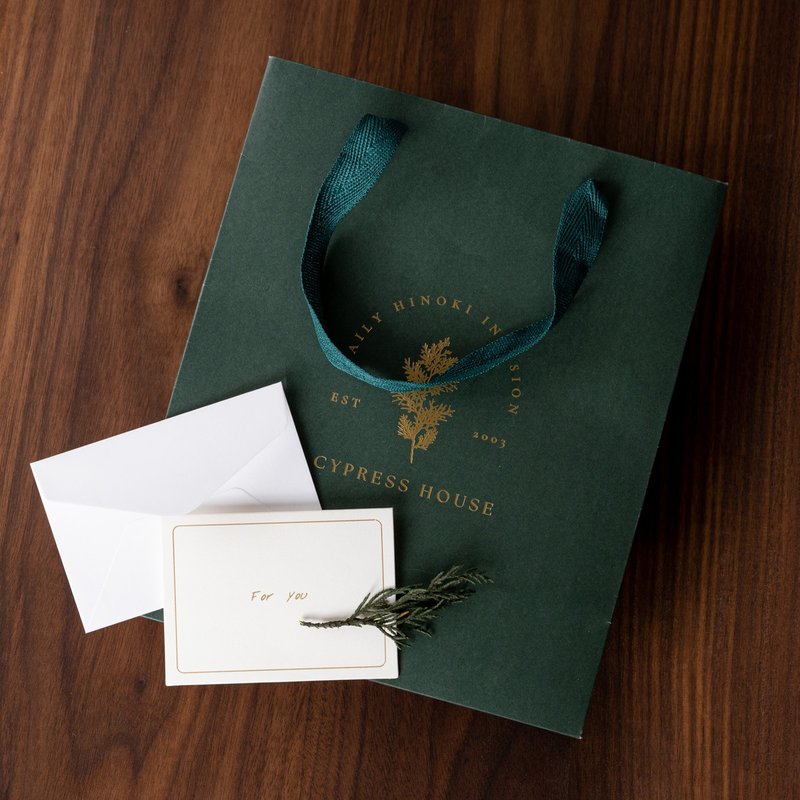 Hinokiju brand dark green hot stamping hand-held paper bag & mini card - อื่นๆ - กระดาษ สีเขียว