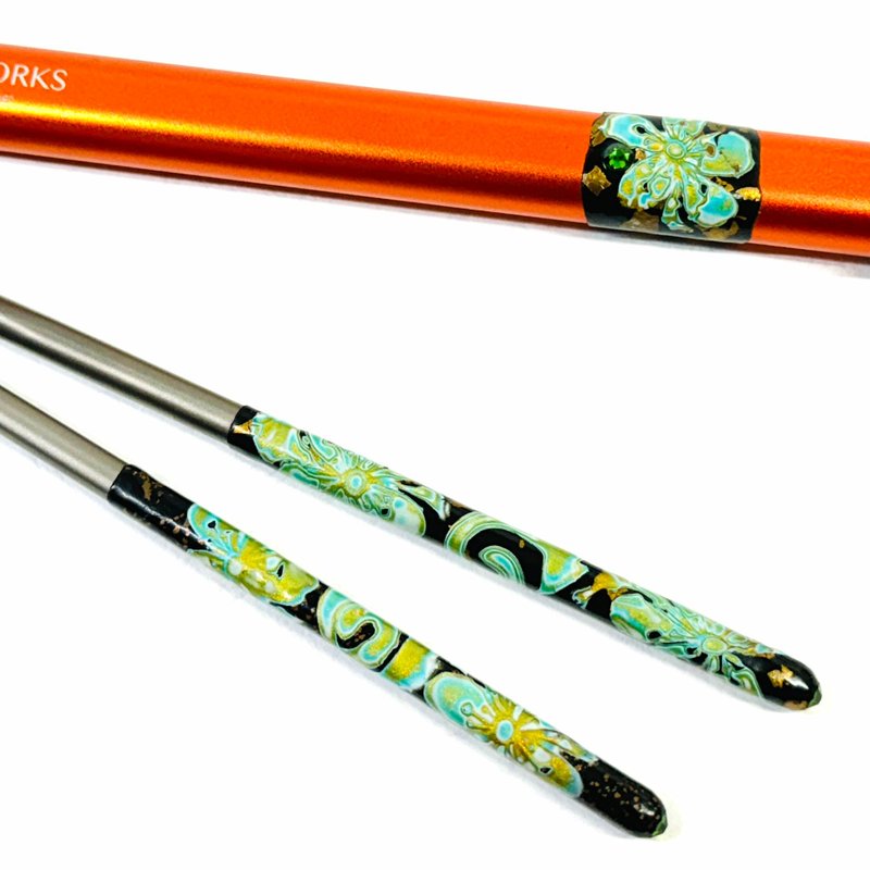 WENWENWORKS Premium Titanium Chopsticks - ตะเกียบ - โลหะ สีเขียว