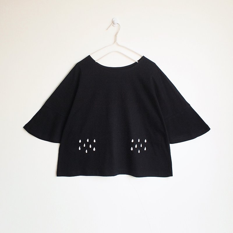 rainy blouse : black - 女上衣/長袖上衣 - 棉．麻 黑色