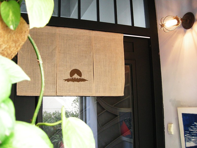 Embroidered Mount Fuji Japanese-style door curtain (wrapped rod type) (beige hemp plant) __ Free shipping on home decorations Wenqing - ม่านและป้ายประตู - ผ้าฝ้าย/ผ้าลินิน สีกากี