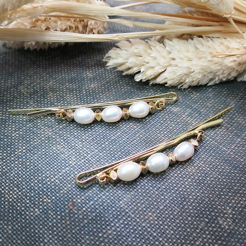 VIIART. Embellishment-pearls. Two-piece set of natural pearl-plated blonde clip | retro hair accessories VINTAGE