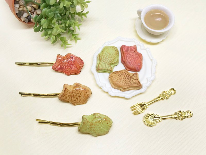 Fakefood, Taiyaki, Hair clip - Hair Accessories - Resin Multicolor