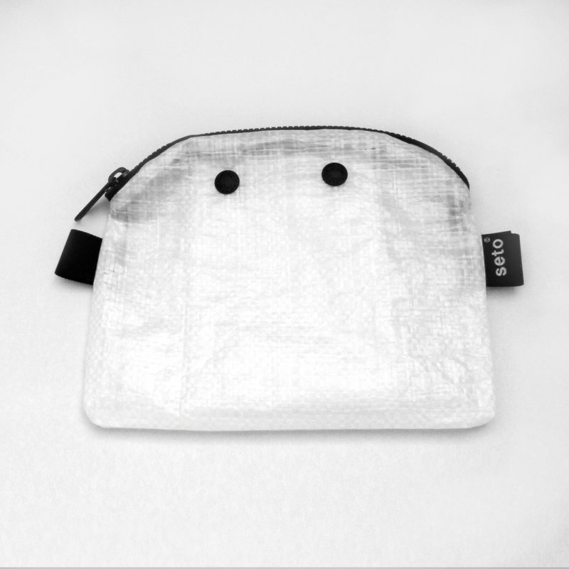 seto / creature bag / pencil case / cosmetic pouch / Case A6 / Clear - Toiletry Bags & Pouches - Other Man-Made Fibers Transparent