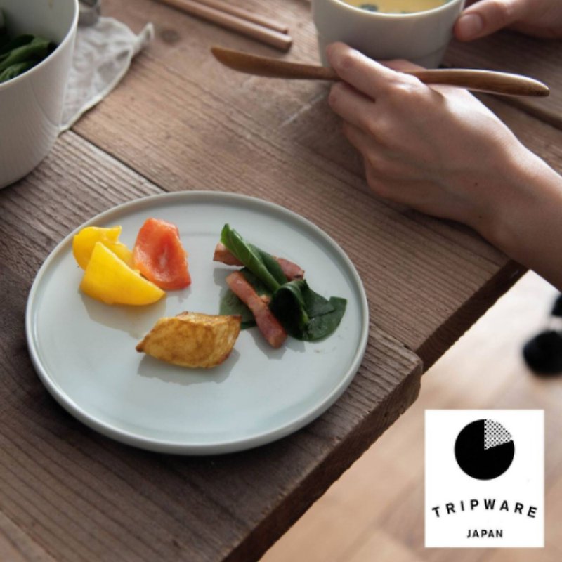 【Trip Ware Japan】淺盤 日本製 美濃燒 (水釉藍) - 盤子/餐盤 - 陶 