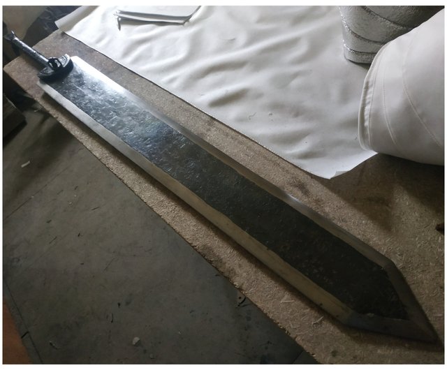 Berserk anime - Guts sword - Guts cosplay - Dragon Slayer Sword - Zabuza  sword - - Shop Cosplay40000 Other - Pinkoi