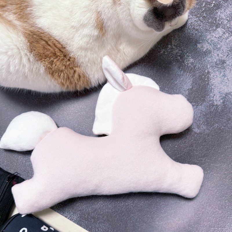 【年年是貓年】- 小馬來了。粉嫩小抱枕。 - 嬰幼兒玩具/毛公仔 - 棉．麻 粉紅色