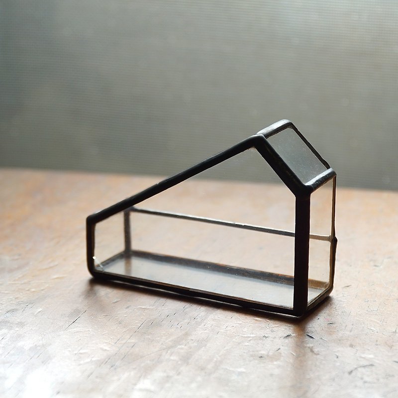 Hut glass inlaid small greenhouse-defective sale - Items for Display - Glass Transparent