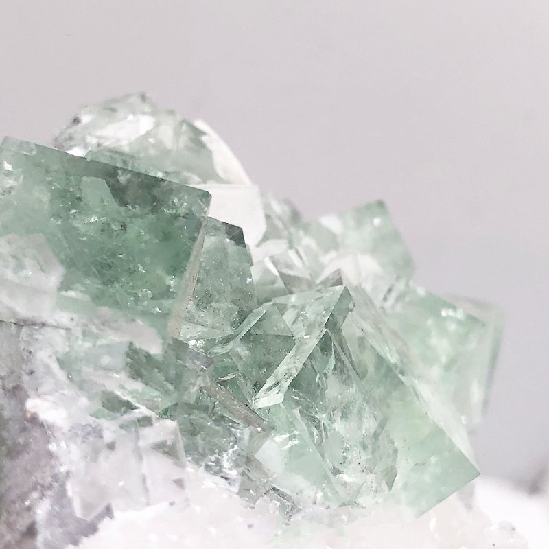 福建淨體透果凍綠螢石 晶體完整 - 其他 - 水晶 透明