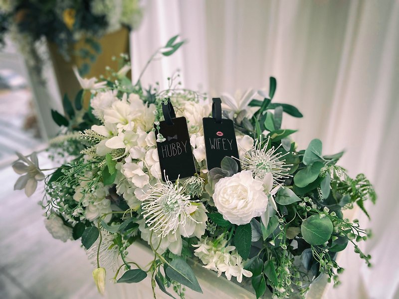 HUBBY WIFEY luggage tag set/wedding gift - Luggage Tags - Plastic Black