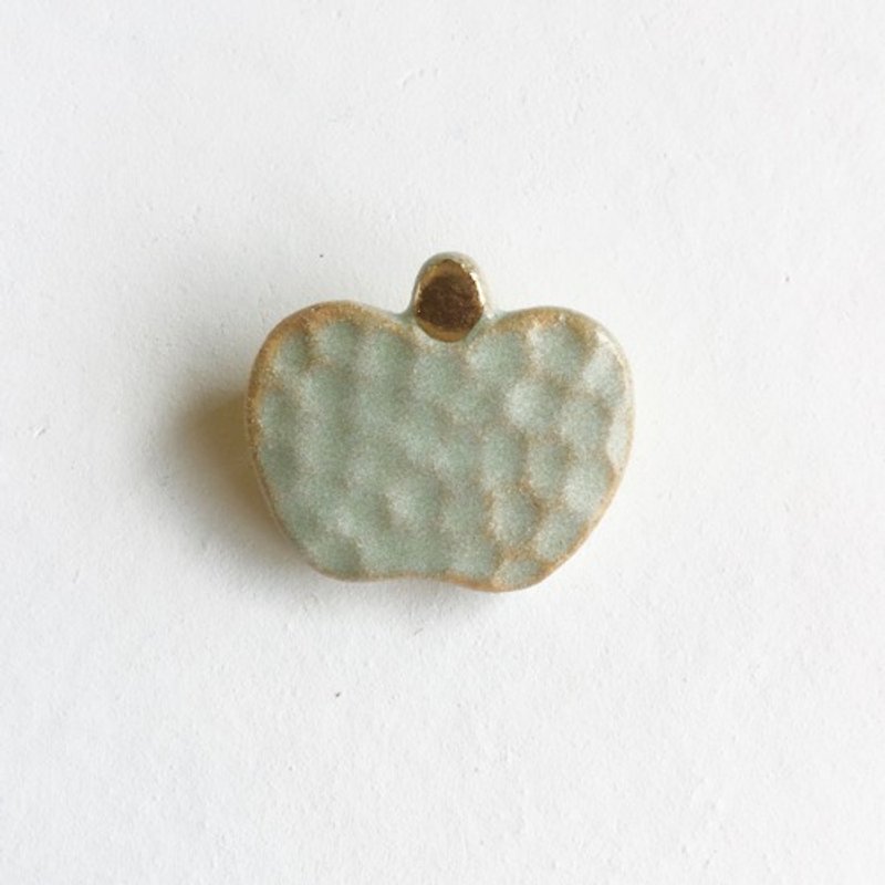 Ceramic brooch green apple - Brooches - Pottery Green