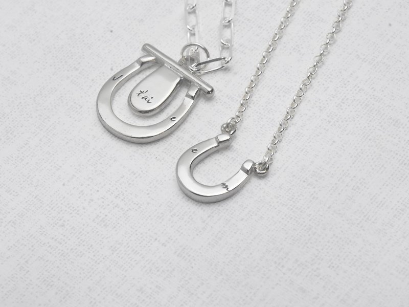[Customized Engraving] Horseshoe | Couple's 925 sterling silver handmade silver jewelry chain as a Valentine's gift - สร้อยคอ - เงินแท้ สีเงิน