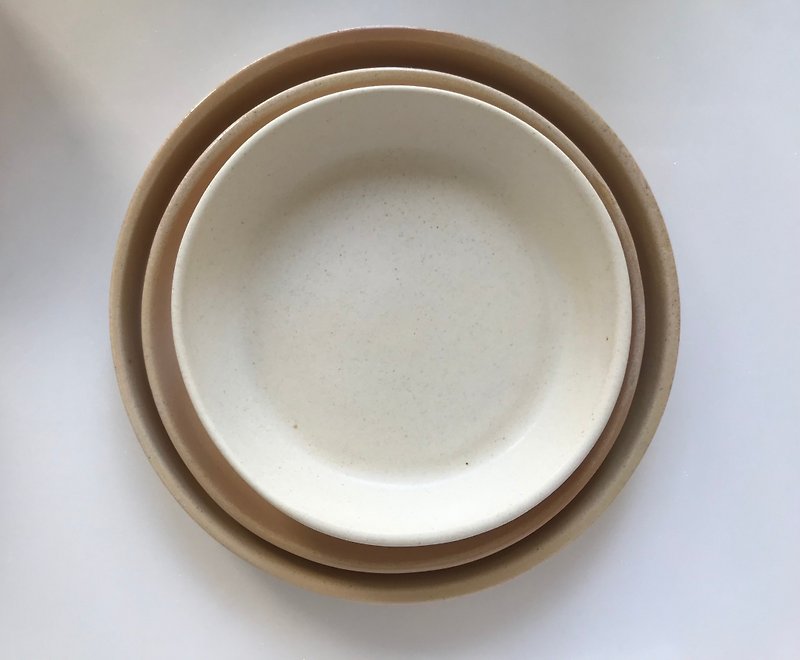 牛奶白 拿鐵 陶瓷小盤 3件組 - 小碟/醬油碟 - 陶 白色