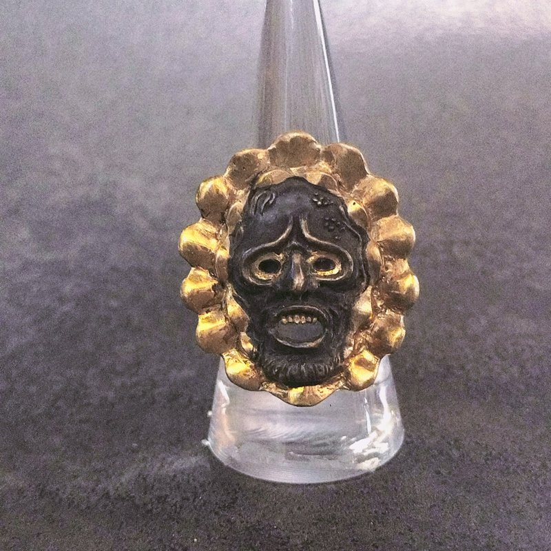 Brass&silver Mask Ring by GRYPHON - 戒指 - 銅/黃銅 金色