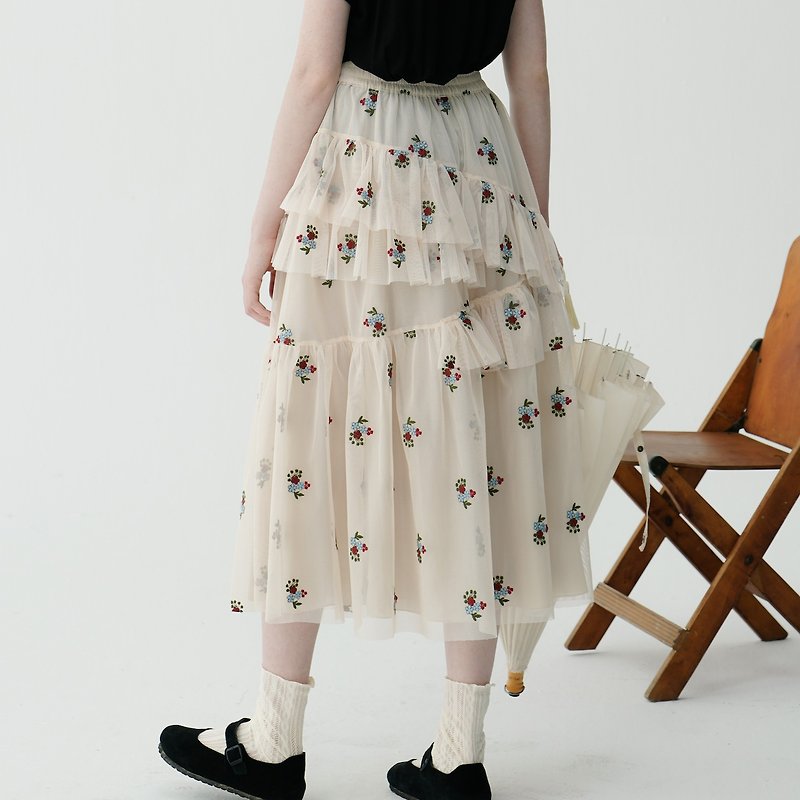 Embroidered small floral disc lace high waist gauze skirt - Skirts - Other Materials Multicolor