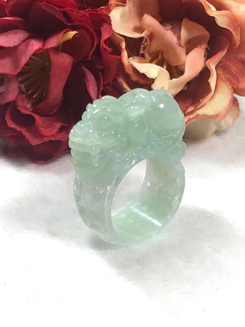 Duobao Stone/ A cargo natural emerald / 16 Yujie / jade ring / pull means brave / emerald ring for male / carved - แหวนทั่วไป - หยก สีเขียว