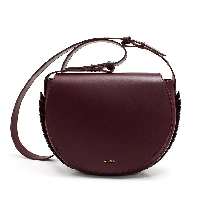 Laurel weave-leather cross body bag / burgundy - Messenger Bags & Sling Bags - Genuine Leather Red
